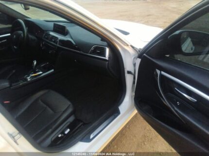 WBA8E3G56GNT77627 2016 BMW