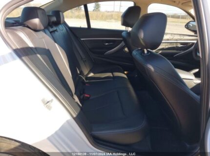 WBA8F1C31HK825751 2017 BMW