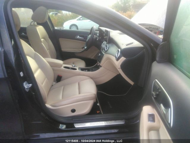 WDCTG4GB0GJ242809 2016 MERCEDES-BENZ