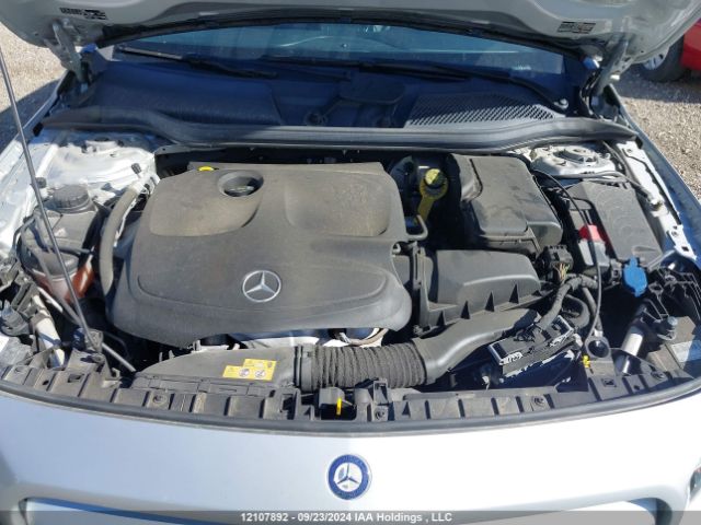 WDCTG4GB2HJ325353 2017 MERCEDES-BENZ