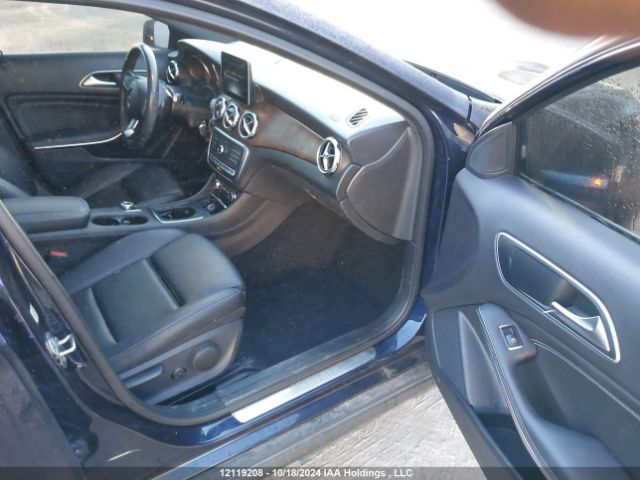 WDCTG4GB8KJ554787 2019 MERCEDES-BENZ