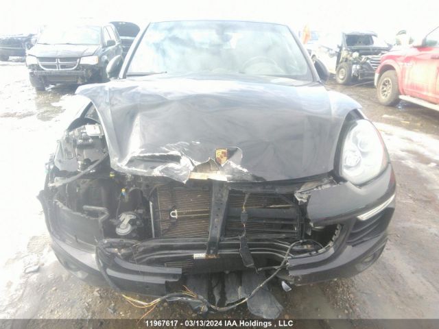 WP1AA2A22GLA09593 2016 PORSCHE