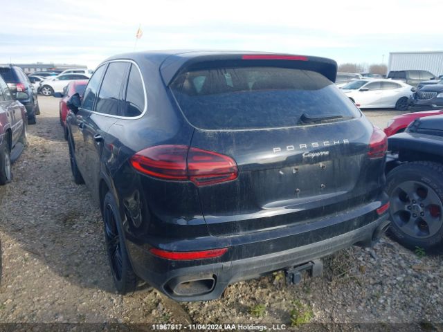 WP1AA2A22GLA09593 2016 PORSCHE