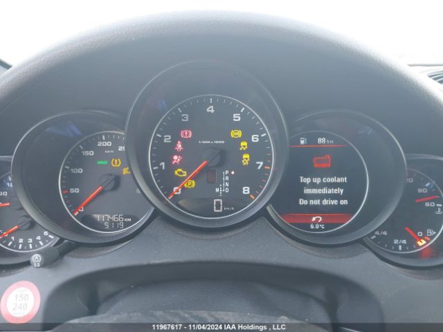 WP1AA2A22GLA09593 2016 PORSCHE