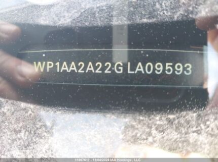 WP1AA2A22GLA09593 2016 PORSCHE