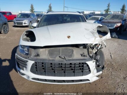 WP1AA2A50HLB81276 2017 PORSCHE