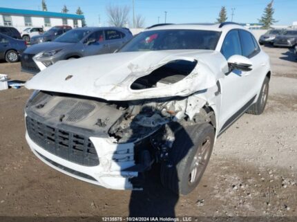 WP1AA2A50HLB81276 2017 PORSCHE