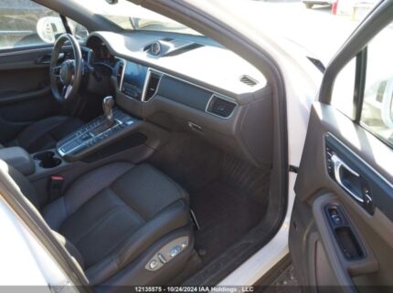 WP1AA2A50HLB81276 2017 PORSCHE