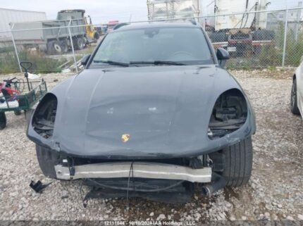 WP1AA2A55JLB13366 2018 PORSCHE