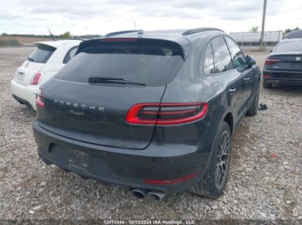 WP1AA2A55JLB13366 2018 PORSCHE
