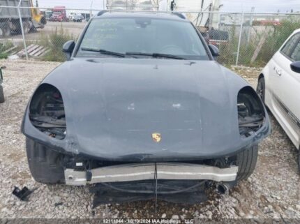 WP1AA2A55JLB13366 2018 PORSCHE