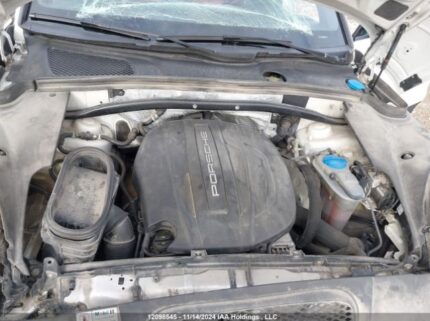 WP1AA2A58HLb80330 2017 PORSCHE