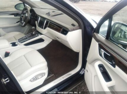 WP1AB2A59HLB12714 2017 PORSCHE