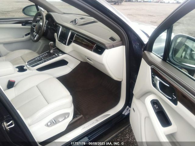 WP1AB2A59HLB12714 2017 PORSCHE