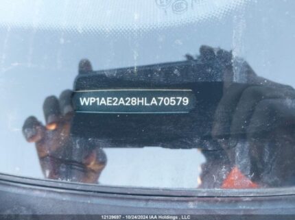 WP1AE2A28HLA70579 2017 PORSCHE