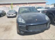 WP1AE2A2XJLA70864 2018 PORSCHE