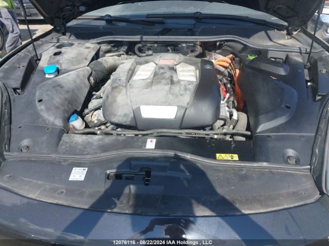 WP1AE2A2XJLA70864 2018 PORSCHE