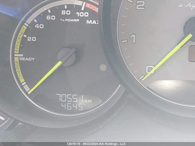 WP1AE2A2XJLA70864 2018 PORSCHE