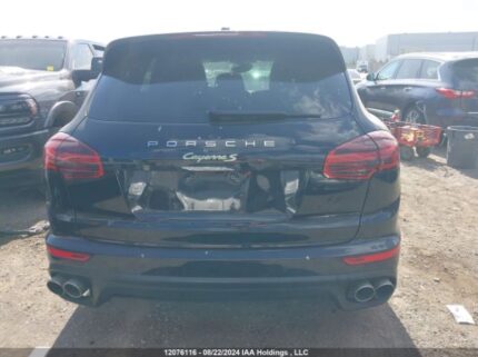 WP1AE2A2XJLA70864 2018 PORSCHE