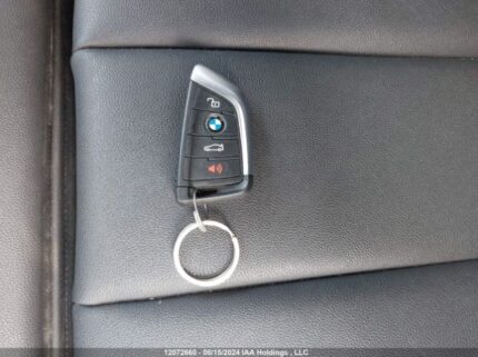 3MW5R7J01M8b55720 2021 BMW