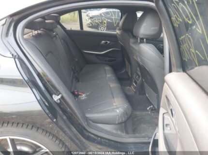 3MW5R7J01M8b55720 2021 BMW