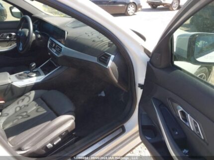 3MW5R7J03L8B34155 2020 BMW