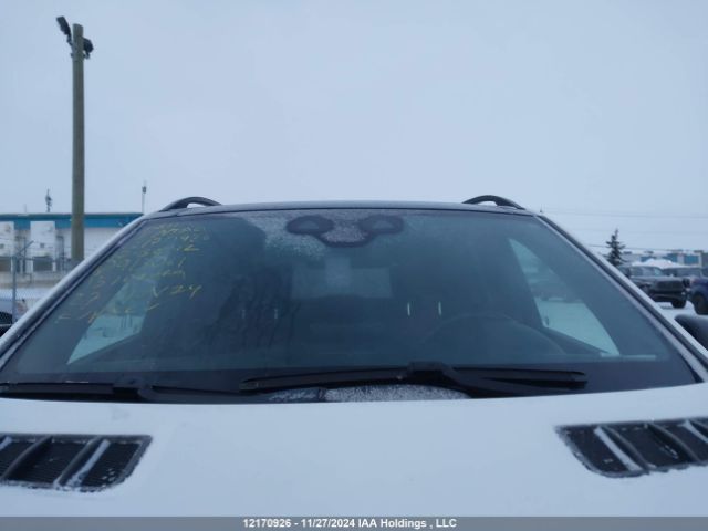 4JGDA5GB8HA913061 2017 MERCEDES-BENZ