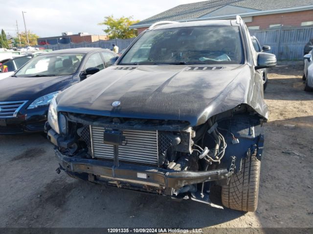 4JGDF2EE4GA636792 2016 MERCEDES-BENZ