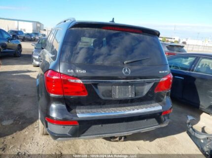 4JGDF2EE4GA636792 2016 MERCEDES-BENZ