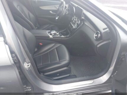 55SWF4KB5GU138755 2016 MERCEDES-BENZ