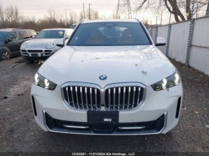 5UX23EU05R9u97951 2024 BMW
