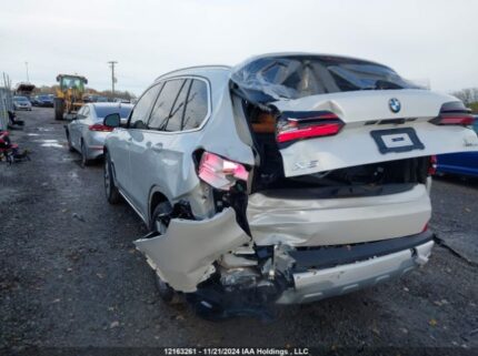 5UX23EU05R9u97951 2024 BMW