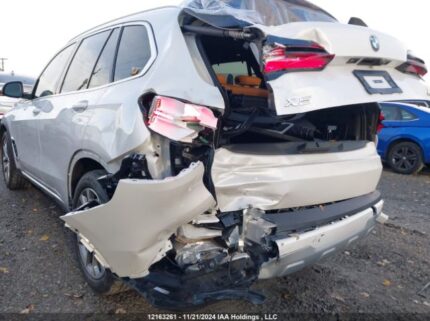 5UX23EU05R9u97951 2024 BMW