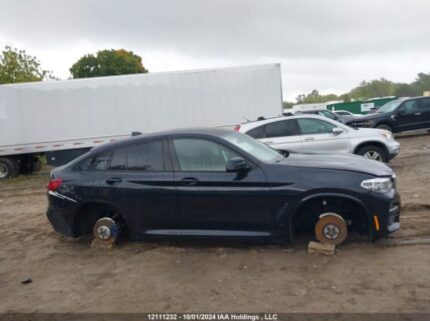 5UX2V1C04M9E58560 2021 BMW