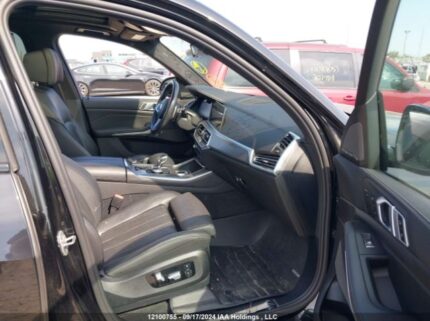 5UXJU4C07M9E78964 2021 BMW