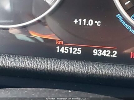 5UXXW3C5XJ0t83094 2018 BMW
