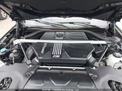 5YM13EC09N9K02253 2022 BMW