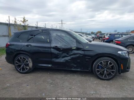 5YM13EC09N9K02253 2022 BMW