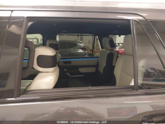 7SVAAABA5PX012018 2023 TOYOTA