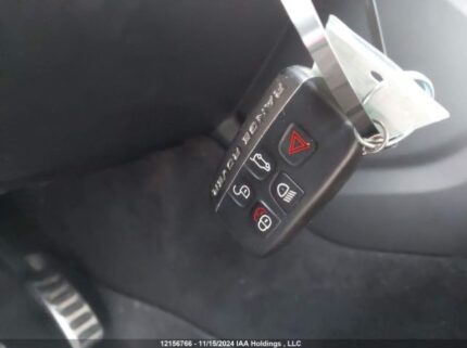 SALWV2FV4HA180852 2017 LAND ROVER
