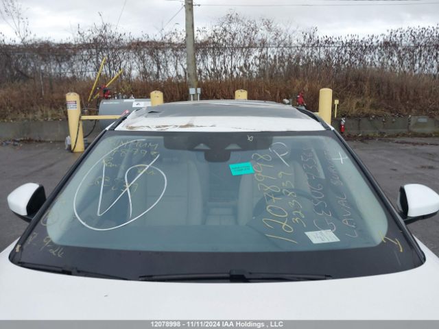 SALYJ2EU6MA323839 2021 LAND ROVER
