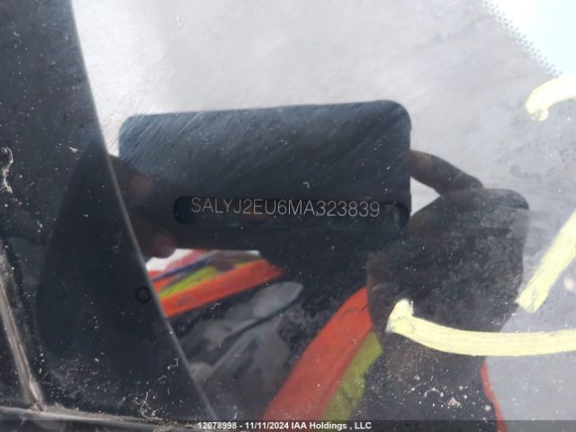 SALYJ2EU6MA323839 2021 LAND ROVER