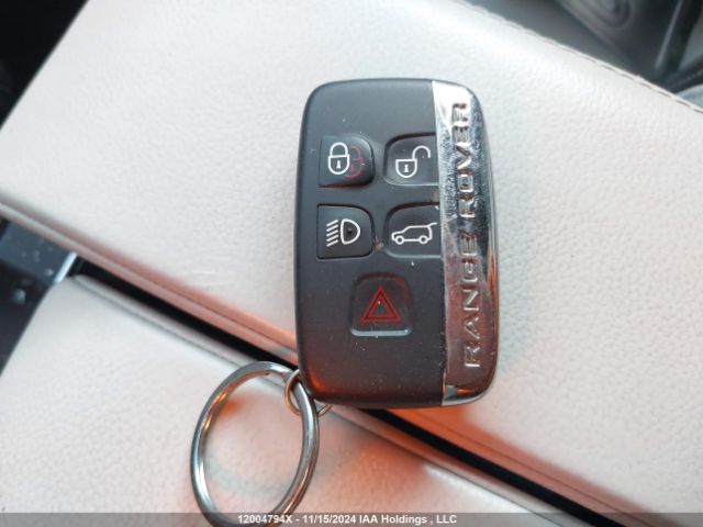 SALYL2FX1KA234180 2019 LAND ROVER