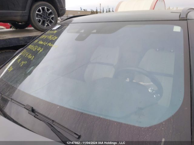 SALYL2FX6KA225849 2019 LAND ROVER