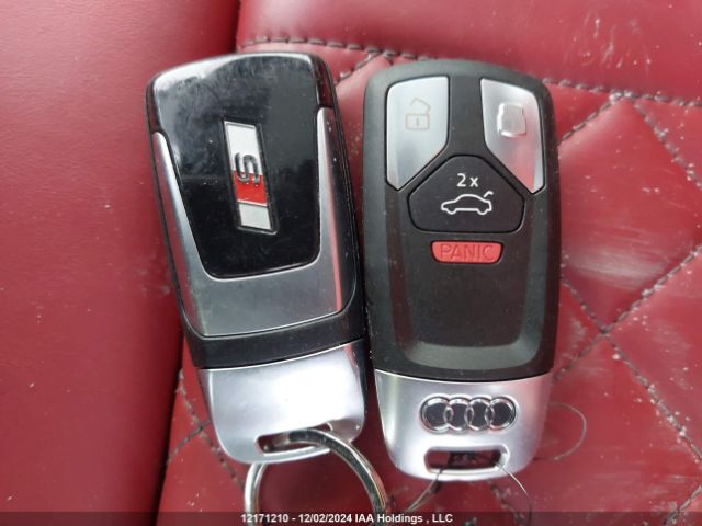 WAUB4CF54KA071942 2019 AUDI