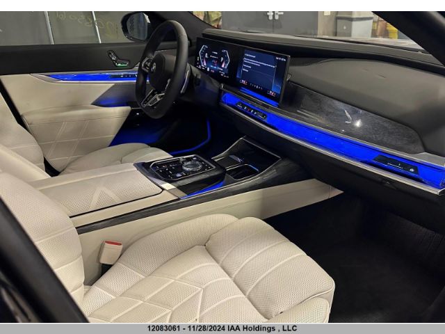 WBA33EJ03RCP65390 2024 BMW