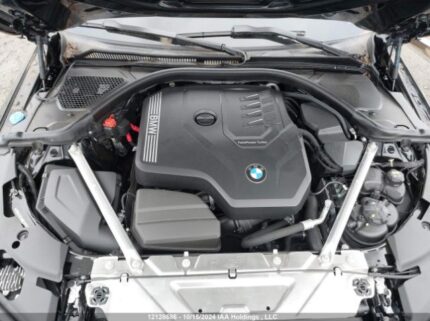 WBA43AT00NCJ83932 2022 BMW