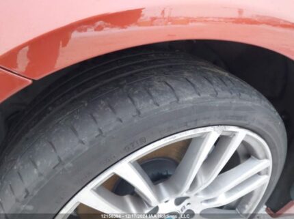 WBA8B7C51JA576427 2018 BMW