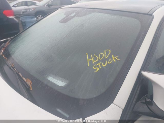 WBS8M9C5XG5E68071 2016 BMW