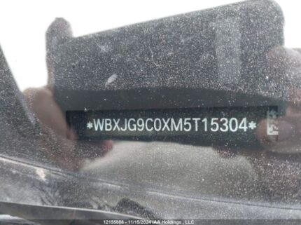 WBXJG9C0XM5t15304 2021 BMW